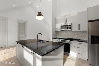 1405 Ridge Ave in Jackson Township, NJ - Building Photo - Building Photo