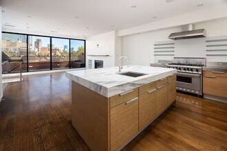 234 W Newton St in Boston, MA - Building Photo - Building Photo