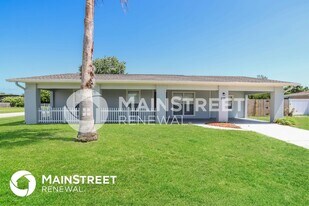 1195 Cotton Rd NE in Palm Bay, FL - Building Photo