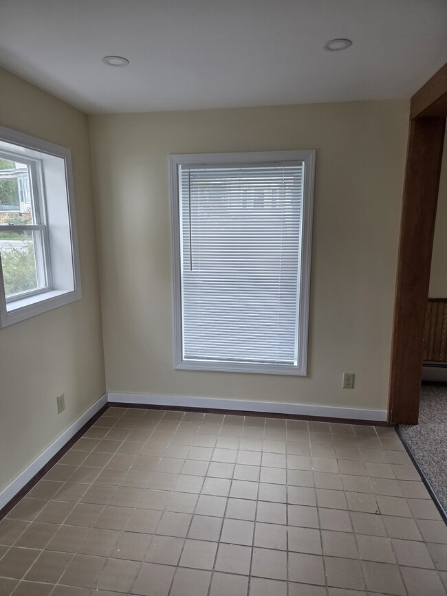 333 Ohio St, Unit # 1 333 Ohio St in Bangor, ME - Foto de edificio - Building Photo