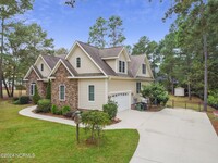 108 Hammerstone Cir in Whispering Pines, NC - Foto de edificio - Building Photo