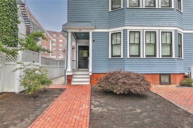 26 S Angell St in Providence, RI - Building Photo - Building Photo