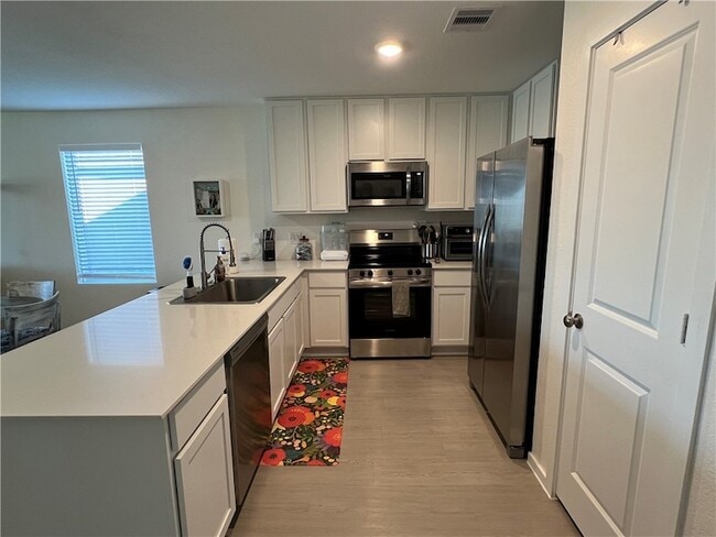 5324 Gabby Pass in Bryan, TX - Building Photo - Building Photo