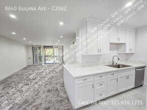 8640 Gulana Ave in Los Angeles, CA - Building Photo - Building Photo