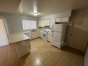 9623 N 70th Dr in Peoria, AZ - Building Photo - Building Photo