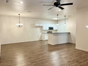 2735 137th St in Lubbock, TX - Building Photo - Building Photo
