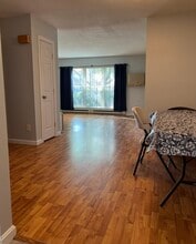 47 Wellington Dr, Unit 47 Wellington Dr in Farmington, CT - Building Photo - Building Photo