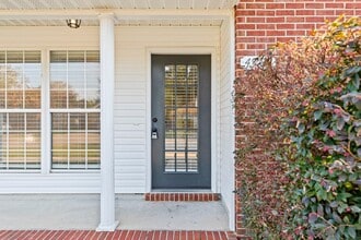 4558 Barrington Ln in Niceville, FL - Building Photo - Building Photo