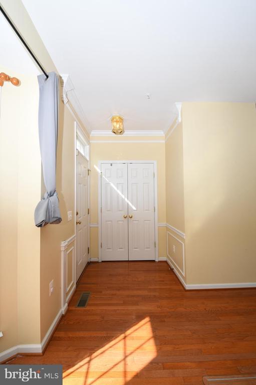 13955 Lullaby Rd in Germantown, MD - Building Photo - Building Photo