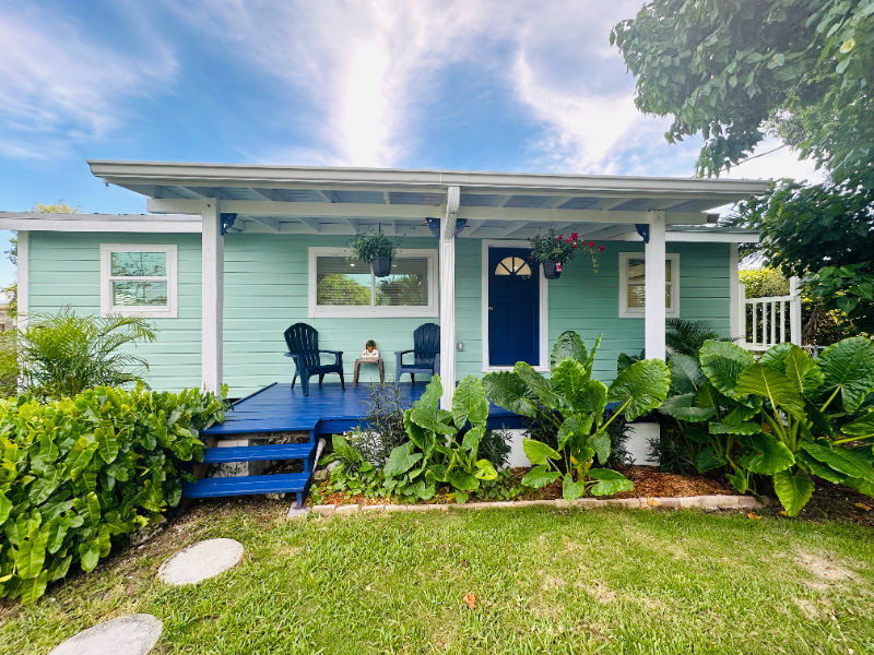31232 Ave D in Big Pine Key, FL - Building Photo