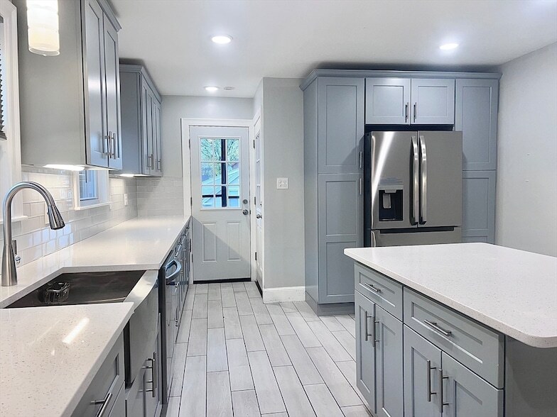 81 Colborne Rd, Unit 81 in Boston, MA - Building Photo