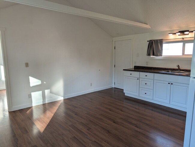 509 E State St in La Conner, WA - Building Photo - Building Photo