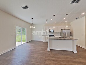 8625 Highfield Ave in Jacksonville, FL - Building Photo - Building Photo