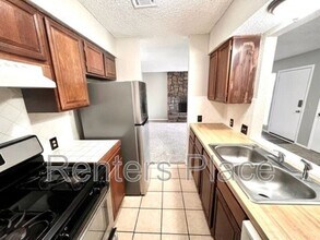 8213 N 117th E Ave in Owasso, OK - Building Photo - Building Photo