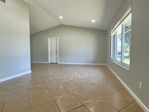 1155 Summerwood Cir in Wellington, FL - Building Photo - Building Photo