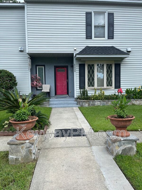 property at 2930 Running Creek Ln