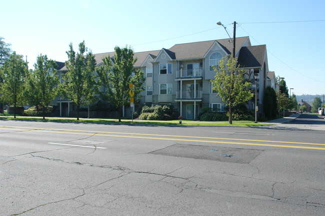 William E Burch Apartments in Spokane, WA - Building Photo - Building Photo