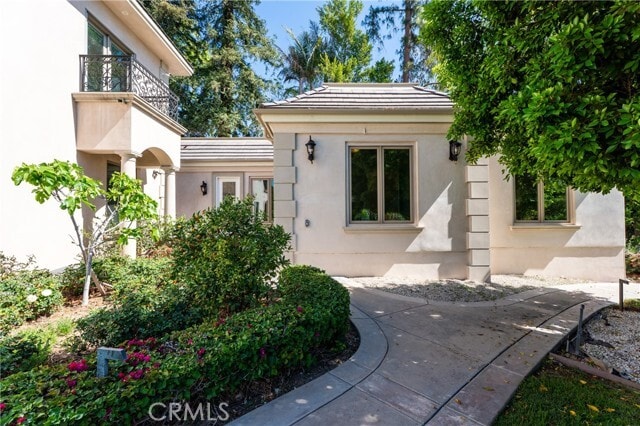 property at 894 Fallen Leaf Rd