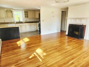 34 Deer Hollow Rd in Sandwich, MA - Building Photo - Building Photo