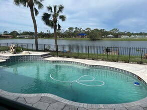 5405 Barlow Terrace in North Port, FL - Building Photo - Building Photo