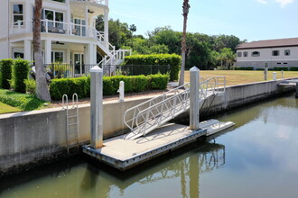 220 Harbor Village Point N in Palm Coast, FL - Building Photo - Building Photo