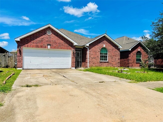 13739 Canyon Hollow Loop