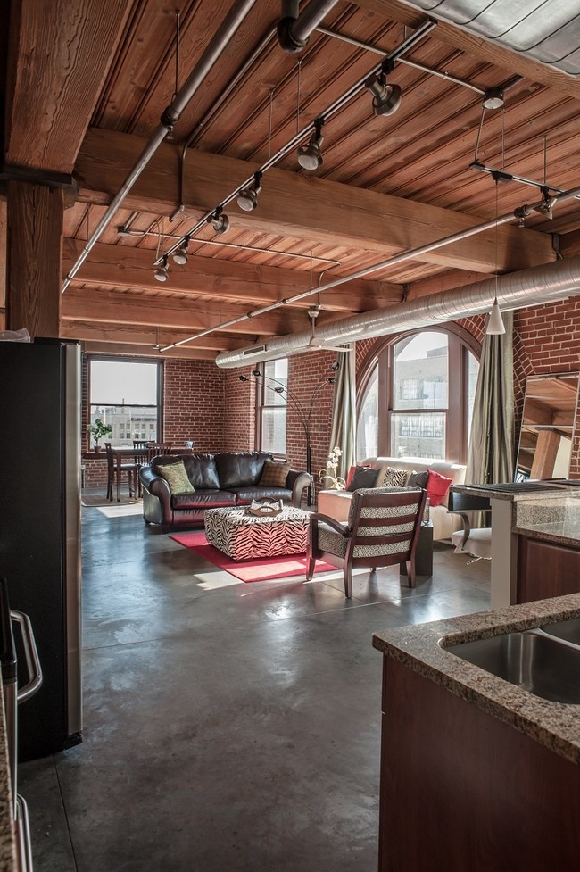 Bogen Lofts in St. Louis, MO - Foto de edificio - Building Photo