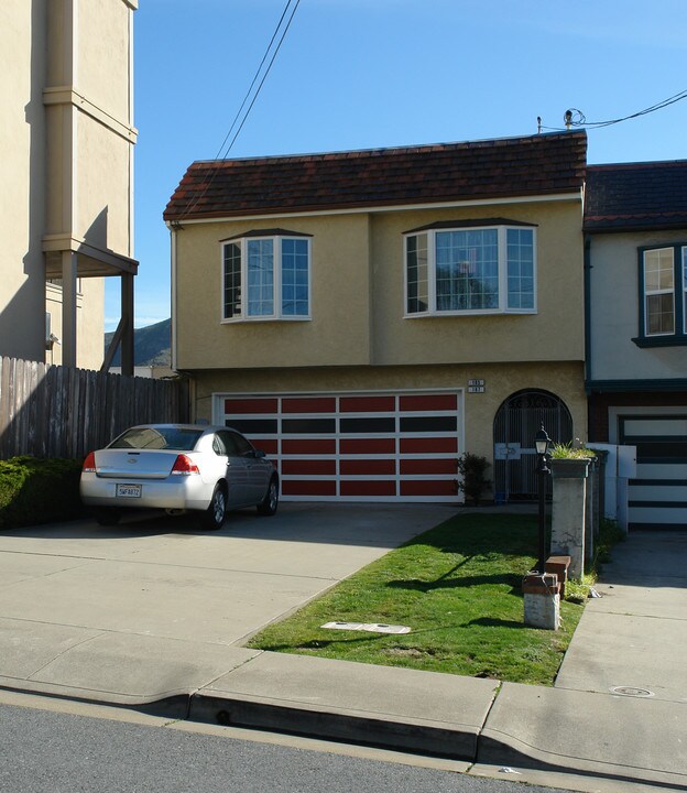 185-187 2nd Ave in Daly City, CA - Building Photo