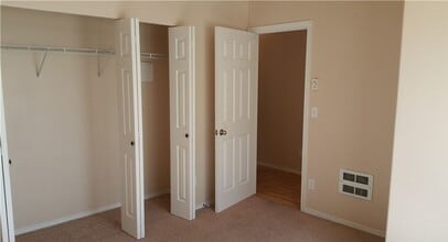 5786 Portal Way in Ferndale, WA - Building Photo - Building Photo