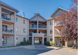 3000-3000 Citadel Meadow Point NW in Calgary, AB - Building Photo - Building Photo
