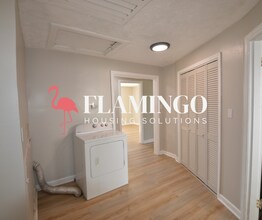3601 W Hillcrest Ave in Dayton, OH - Building Photo - Building Photo