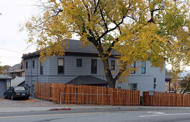 53 W 9th St in Reno, NV - Foto de edificio - Building Photo