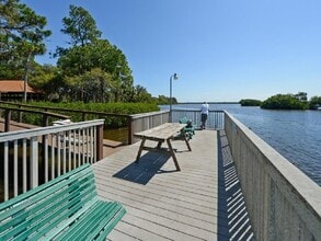 486 Driftwood Dr in Ellenton, FL - Building Photo - Building Photo