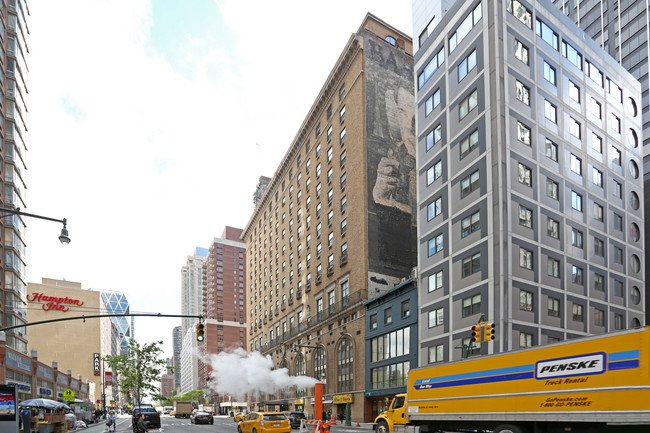 Capitol Arms Apartments in New York, NY - Foto de edificio - Building Photo