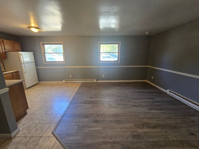 420 E Bryan St in Herrin, IL - Building Photo - Building Photo