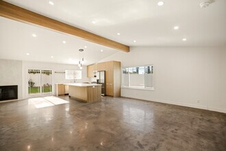 8300 Sedan Ave, Unit 8300 in West Hills, CA - Building Photo - Building Photo