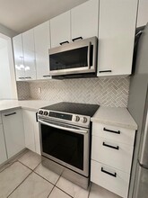 1550 NE 191st St in Miami, FL - Building Photo - Building Photo