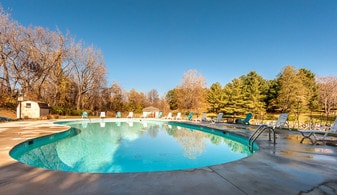 The Grove at Manchester in Staunton, VA - Building Photo