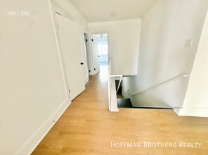 5319 S Hoover St in Los Angeles, CA - Building Photo - Building Photo