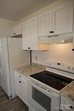 12300 Rock Canyon Dr in Charlotte, NC - Building Photo - Building Photo