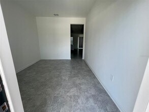 3125 Laurent Lp in Davenport, FL - Building Photo - Building Photo