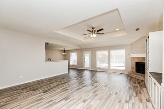 7116 Cattle Dr in Fort Worth, TX - Foto de edificio - Building Photo