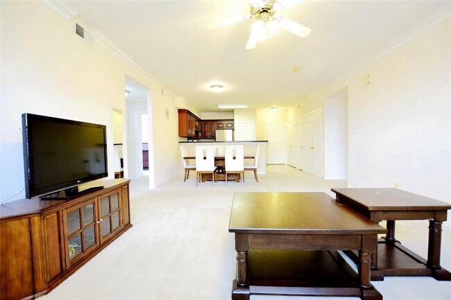 property at 6633 W Sam Houston Pkwy S