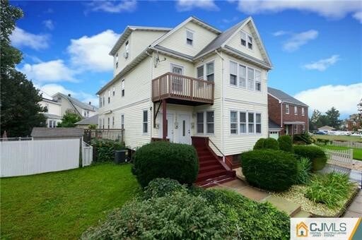 206 Washington Ave-Unit -B in Carteret, NJ - Building Photo