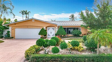 4100 NE 25th Ave in Lighthouse Point, FL - Building Photo - Building Photo