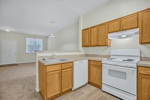 Fort Washington Manor 62+ in Fort Washington, MD - Building Photo