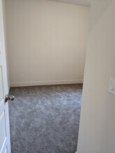 2312 Vaca Way in Merced, CA - Building Photo - Building Photo