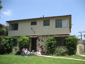 610 Chester St in Glendale, CA - Building Photo - Building Photo