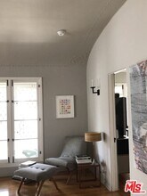 148 S Orange Dr in Los Angeles, CA - Building Photo - Building Photo