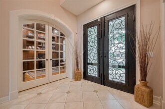 11826 Legend Manor Dr in Houston, TX - Building Photo - Building Photo